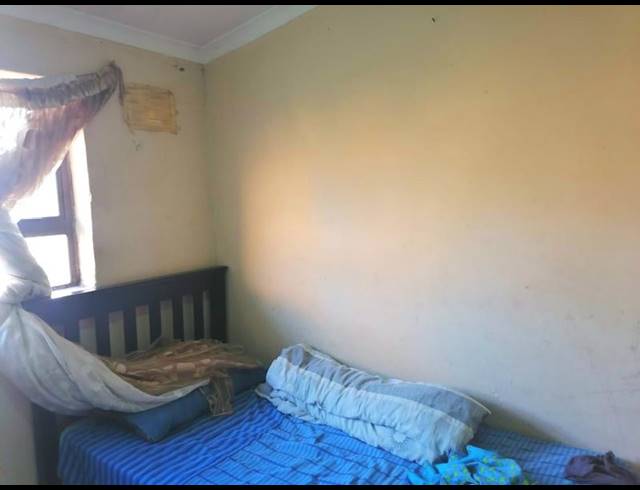 2 BEDROOM HOUSE FOR SALE IN UMLAZI L